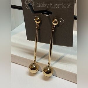 NWT Daisy Fuentes Gold Dangle Earrings